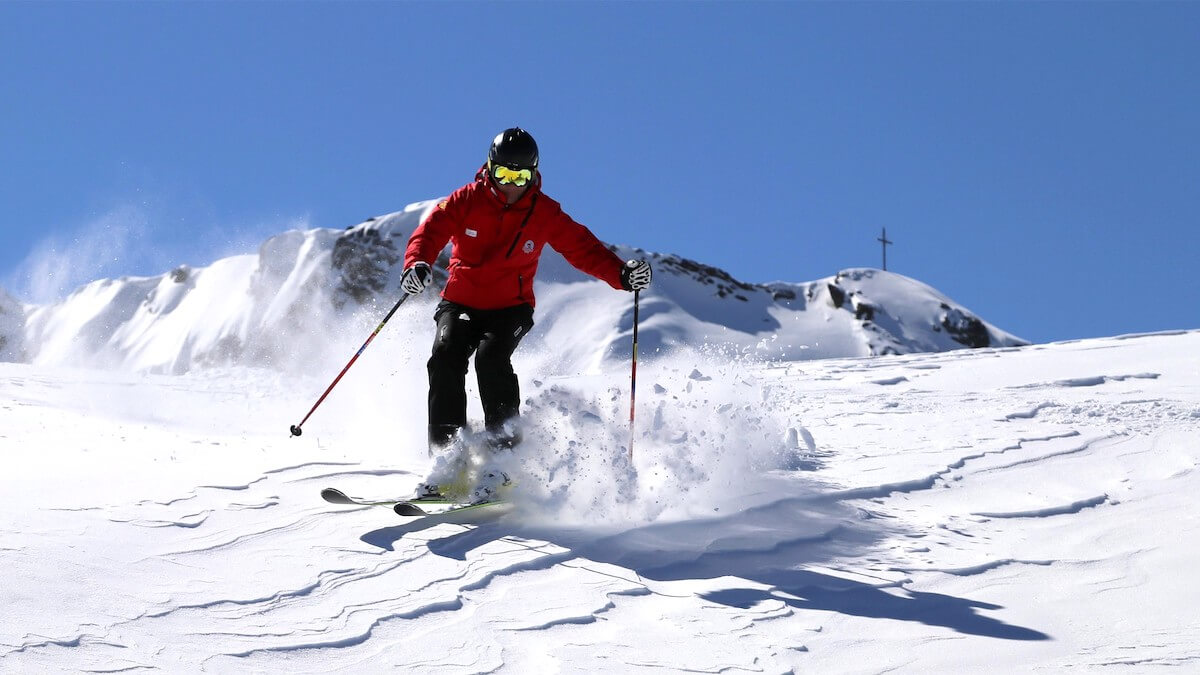 Mastering Off-Piste Skiing Techniques: A Step-by-Step Guide